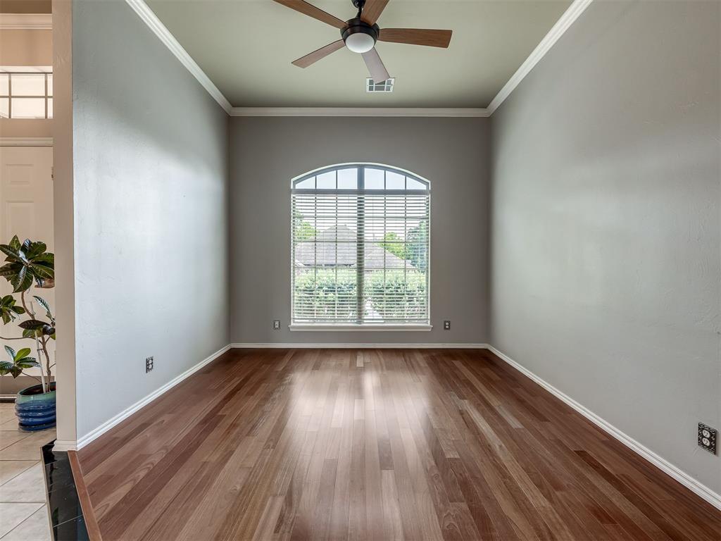 2117 Cedar Pointe Circle Property Photo 8