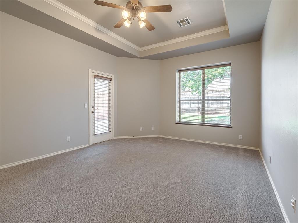 2117 Cedar Pointe Circle Property Photo 27