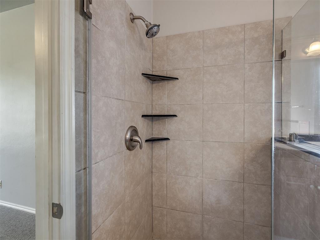 2117 Cedar Pointe Circle Property Photo 32