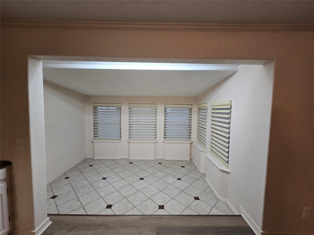 1809 N Oregon Avenue Property Photo 11