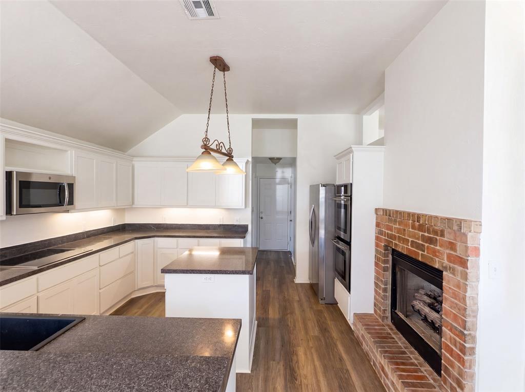 13104 Chadbrooke Place Property Photo 7