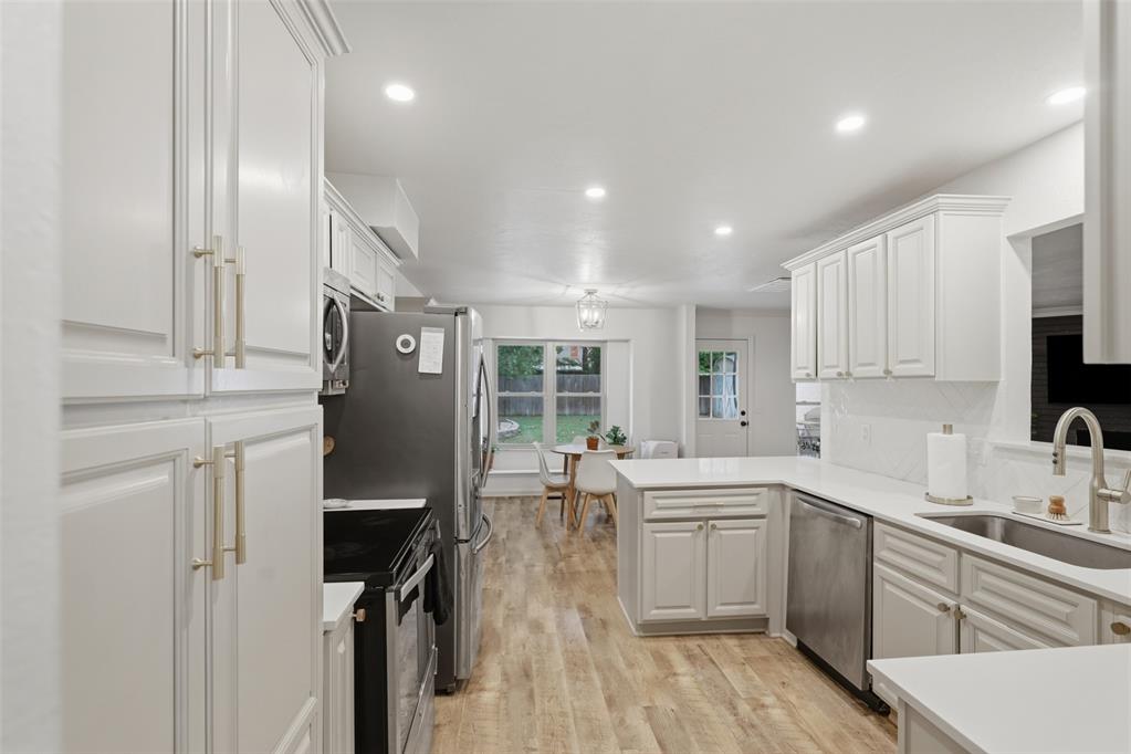 13404 Green Valley Drive Property Photo 12