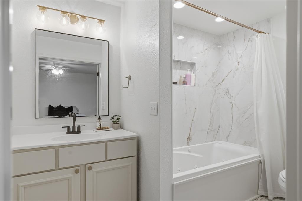 13404 Green Valley Drive Property Photo 20