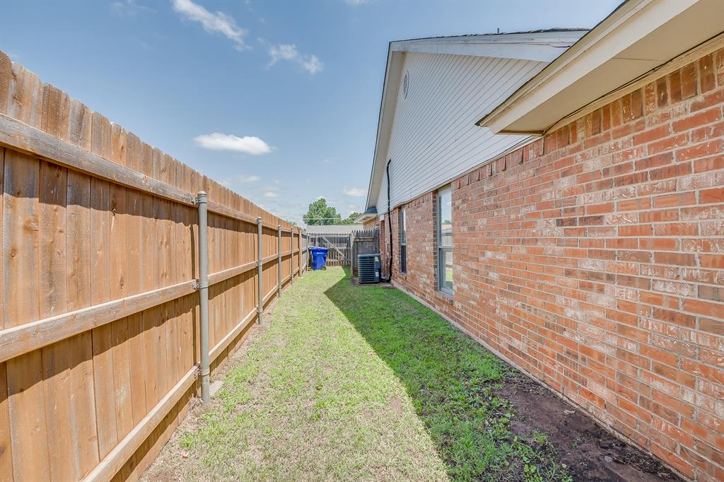 9716 Rail Road Property Photo 37