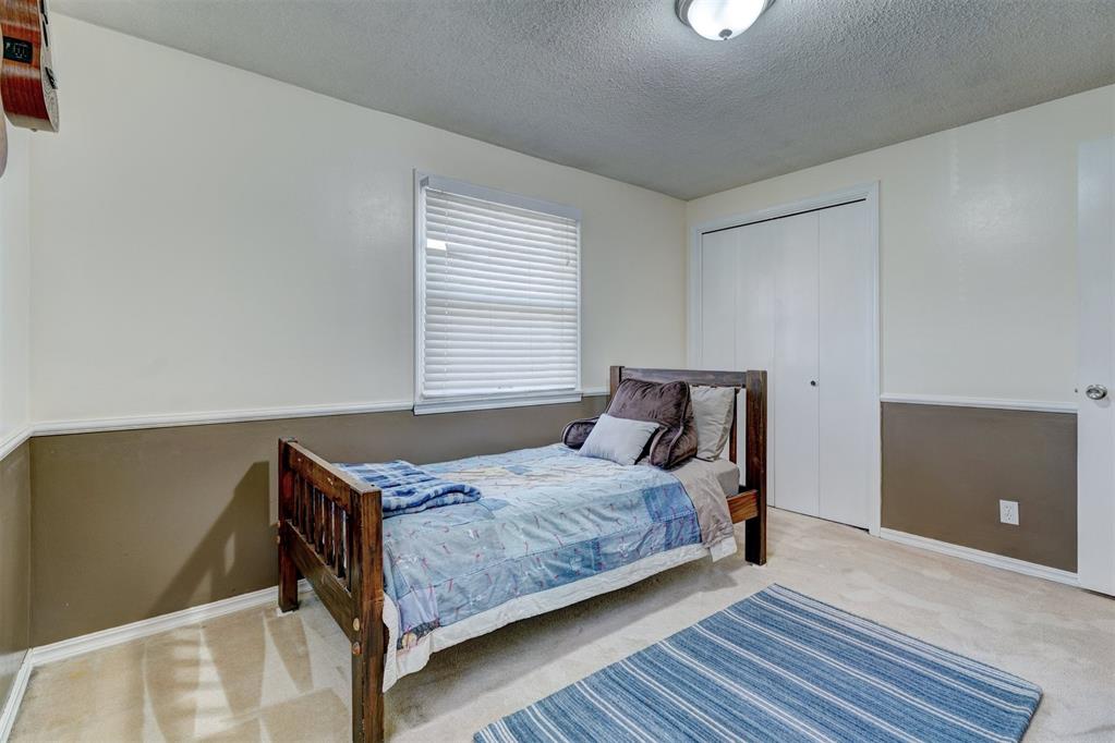 2801 N Mcmillan Avenue Property Photo 32