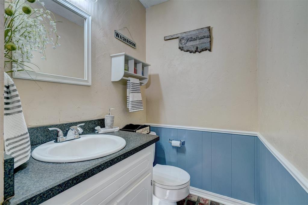 2801 N Mcmillan Avenue Property Photo 42