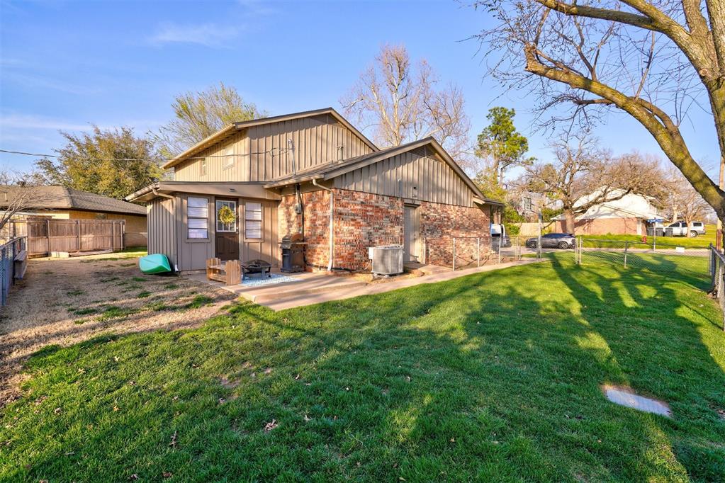2801 N Mcmillan Avenue Property Photo 44