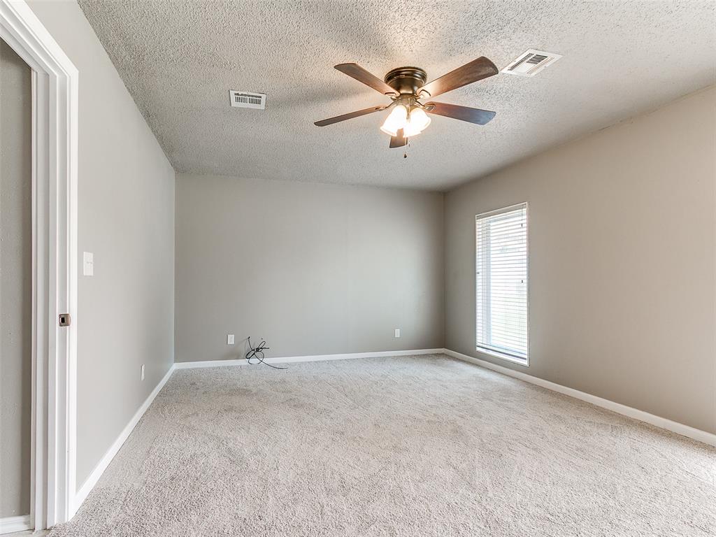1426 W Watts Street Property Photo 25