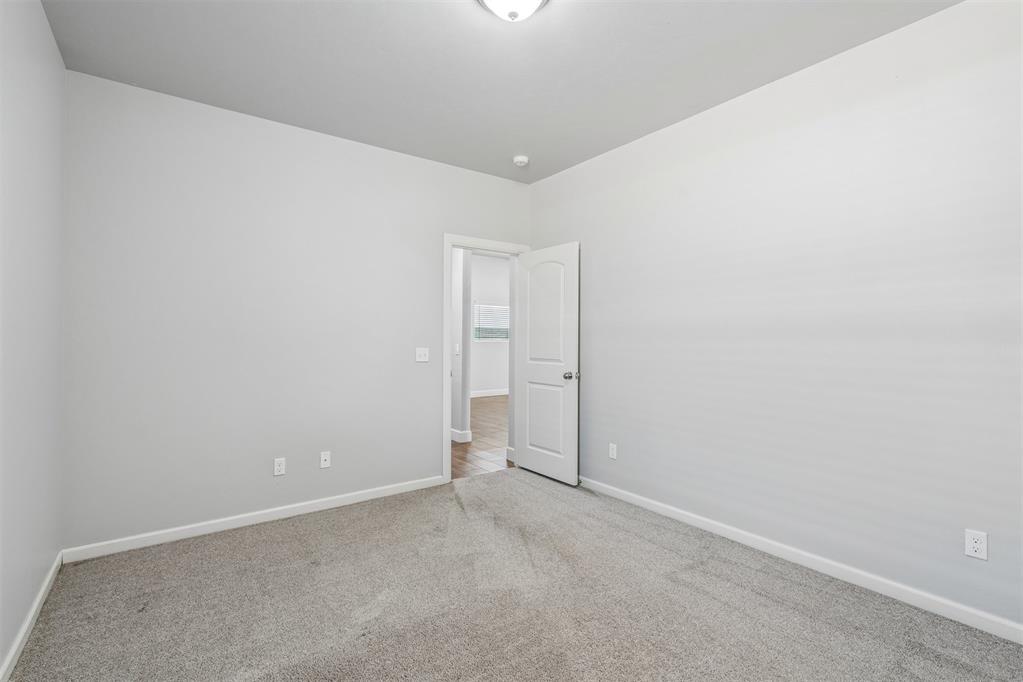 6333 Nw 177th Circle Property Photo 24