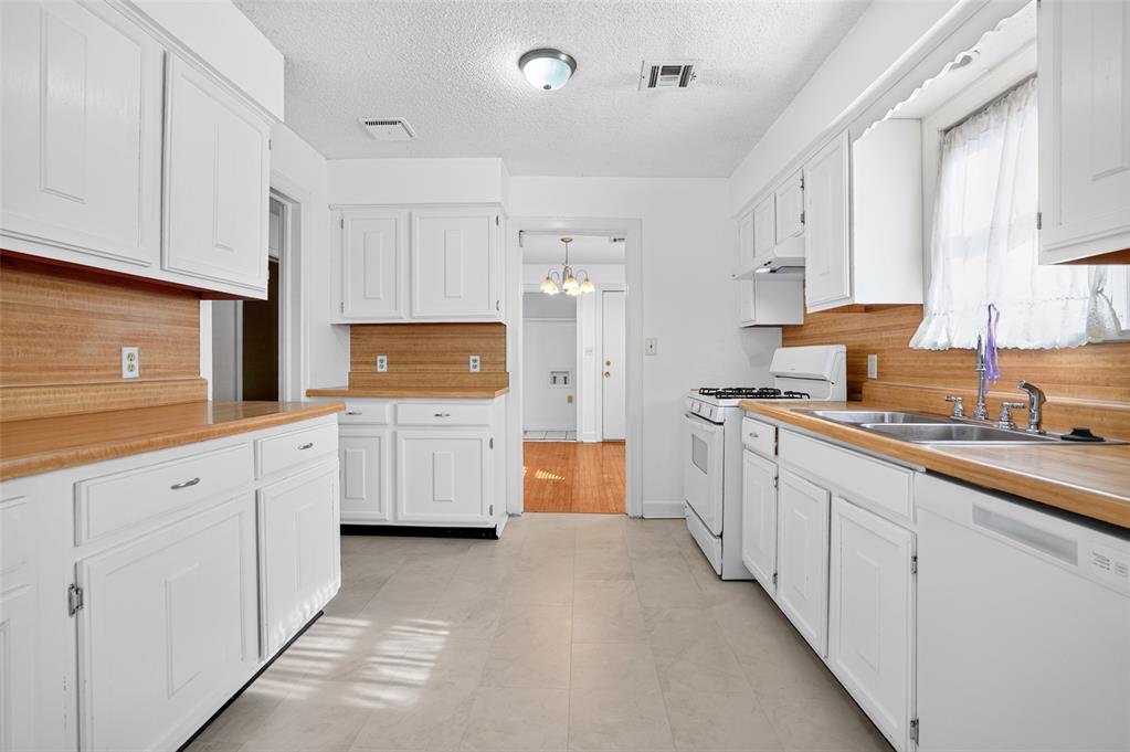 3129 Nw 44th Street Property Photo 14