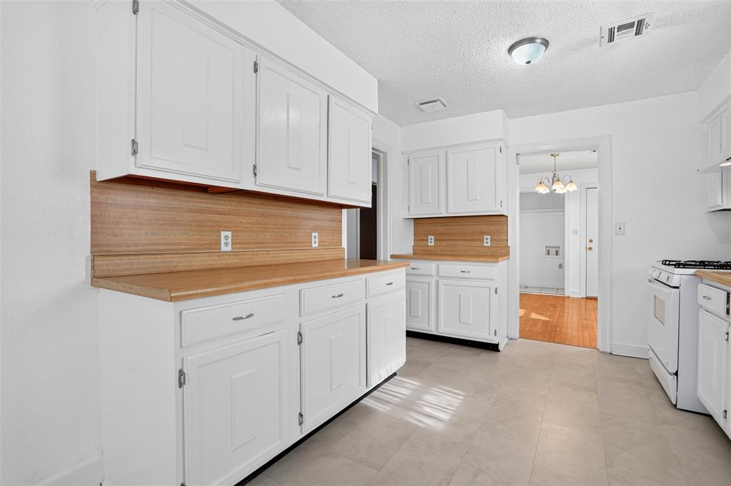 3129 Nw 44th Street Property Photo 15