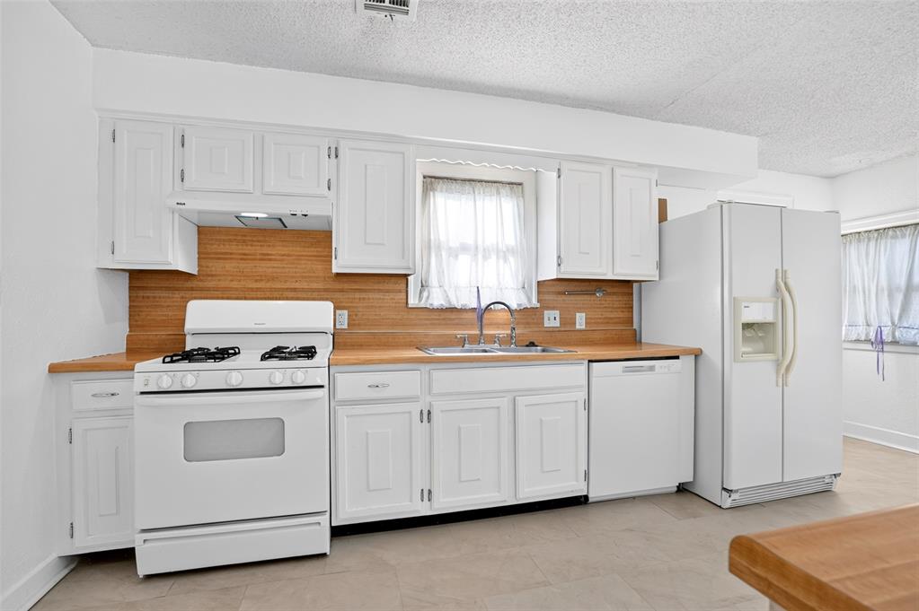 3129 Nw 44th Street Property Photo 17