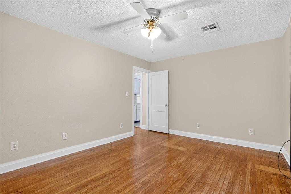 3129 Nw 44th Street Property Photo 28