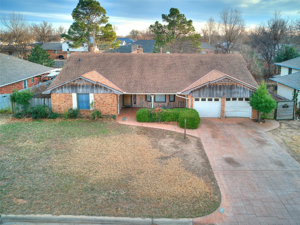4508 Nw 32nd Place Property Photo 3