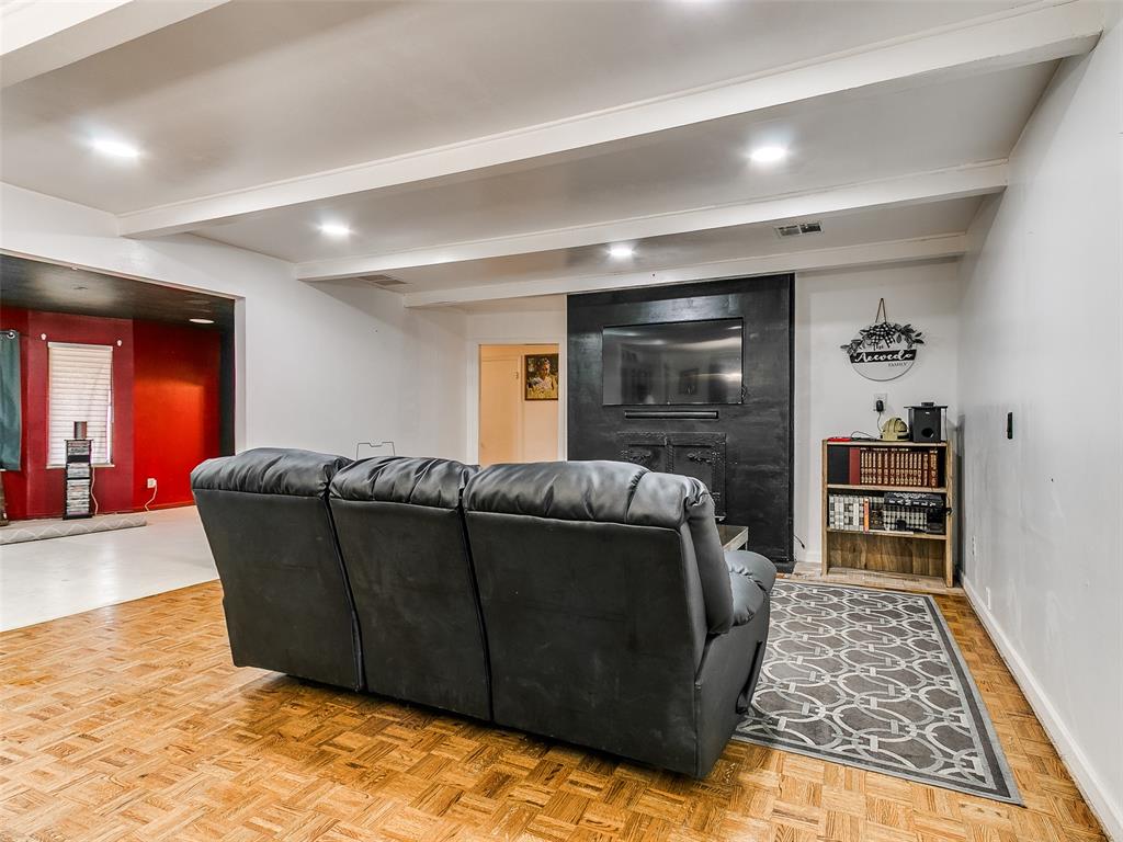 4508 Nw 32nd Place Property Photo 15
