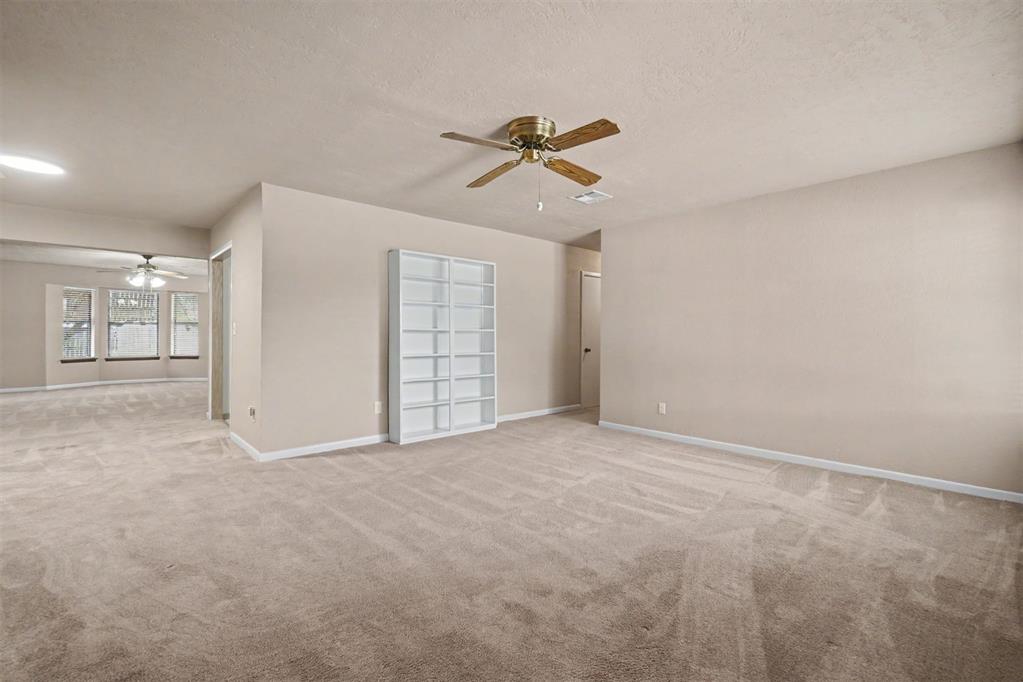 13 Nw 53rd Street Property Photo 8