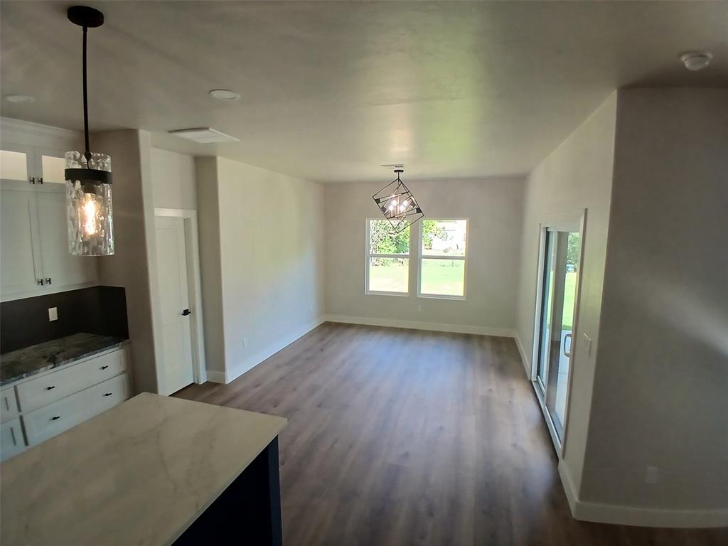 2247 Nw 36th Street Property Photo 8