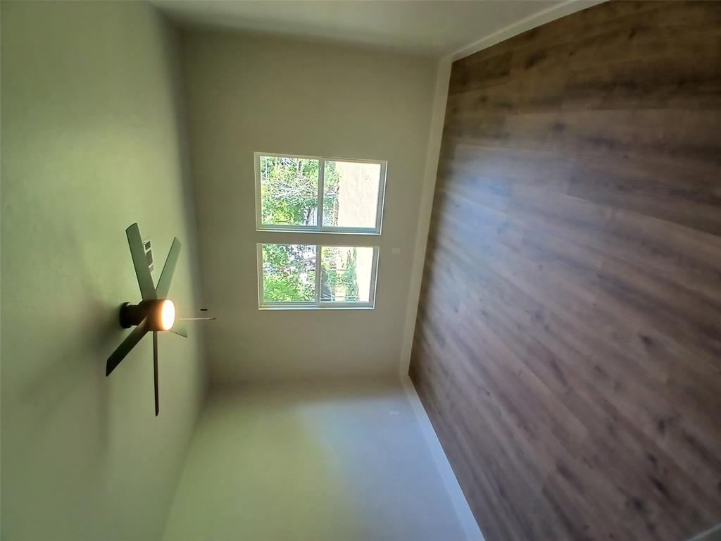 2247 Nw 36th Street Property Photo 10