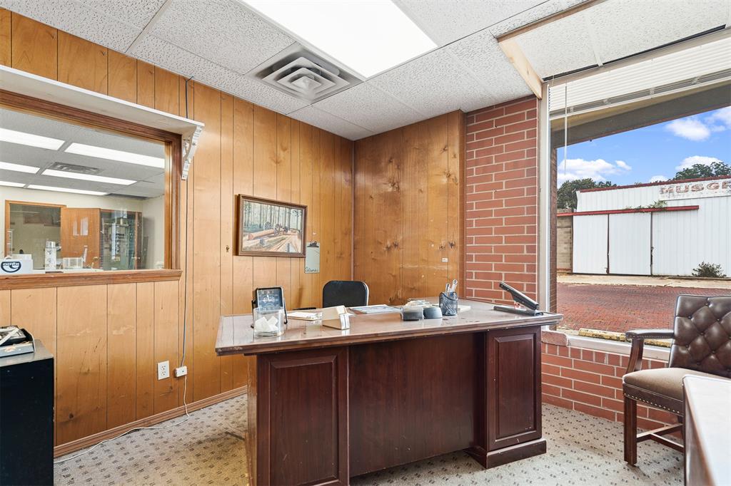 203 N Dean A Mcgee Property Photo 6