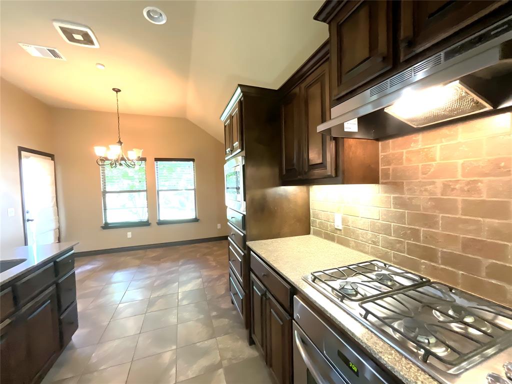 3832 Kings Canyon Road Property Photo 33