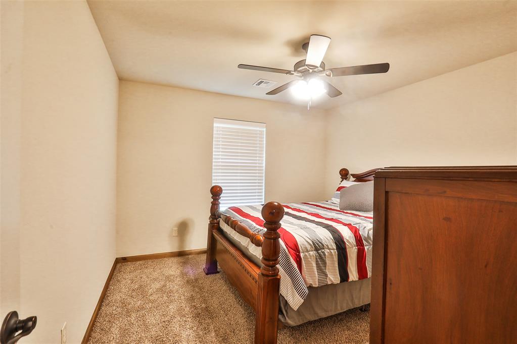 2103 E Sooner Road Property Photo 22