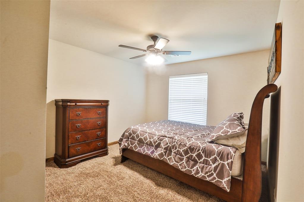 2103 E Sooner Road Property Photo 26