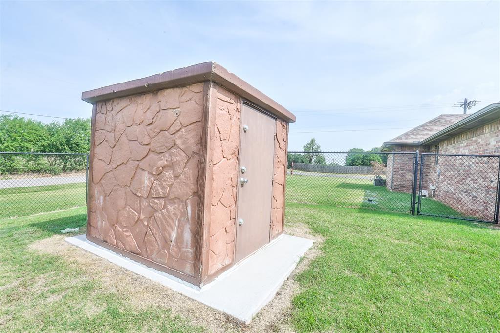 2103 E Sooner Road Property Photo 34