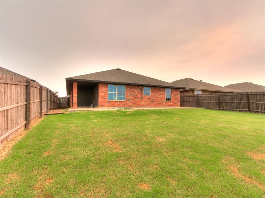 18404 Scarborough Drive Property Photo 26