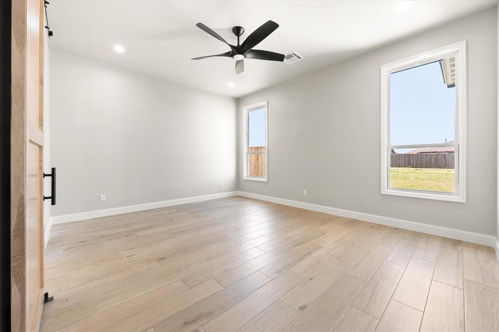 15445 Capri Lane Property Photo 22