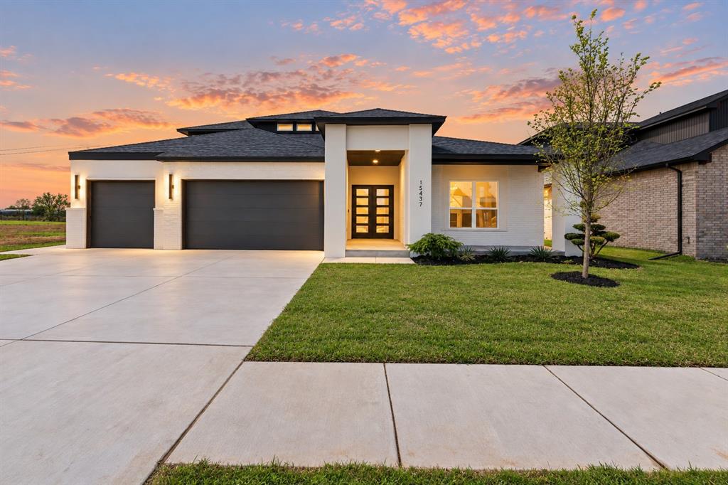 15437 Capri Lane Property Photo 45