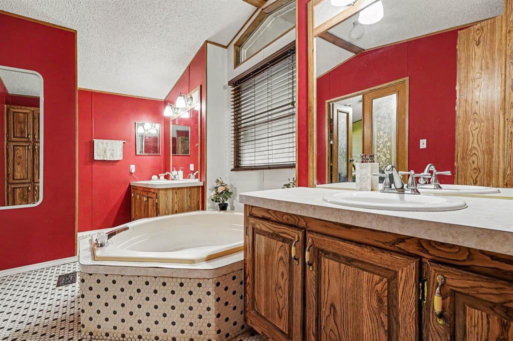 108 Woodland Drive Property Photo 28