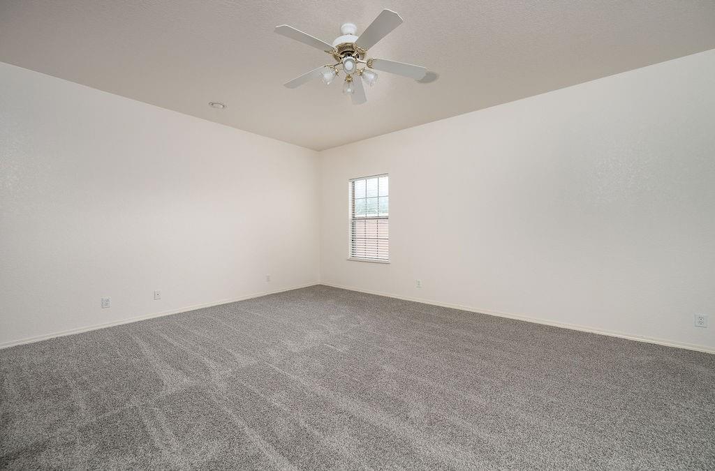 1920 Nw 160th Place Property Photo 10