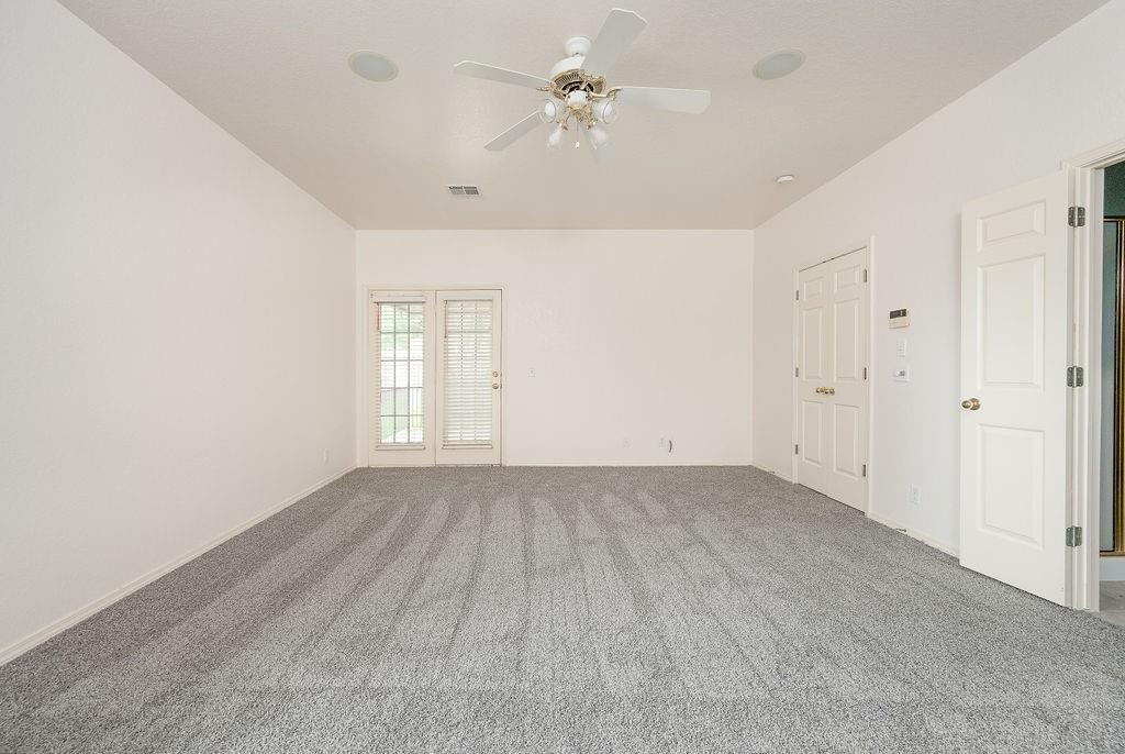 1920 Nw 160th Place Property Photo 12