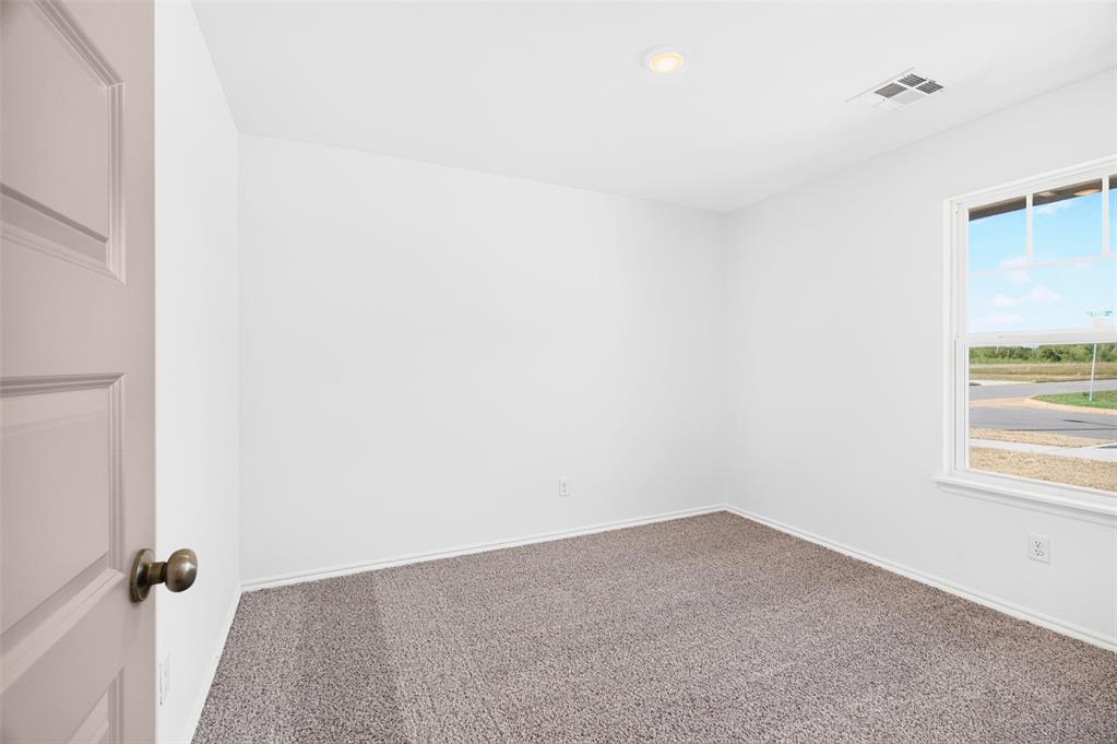 10656 Sw 18th Street Property Photo 28