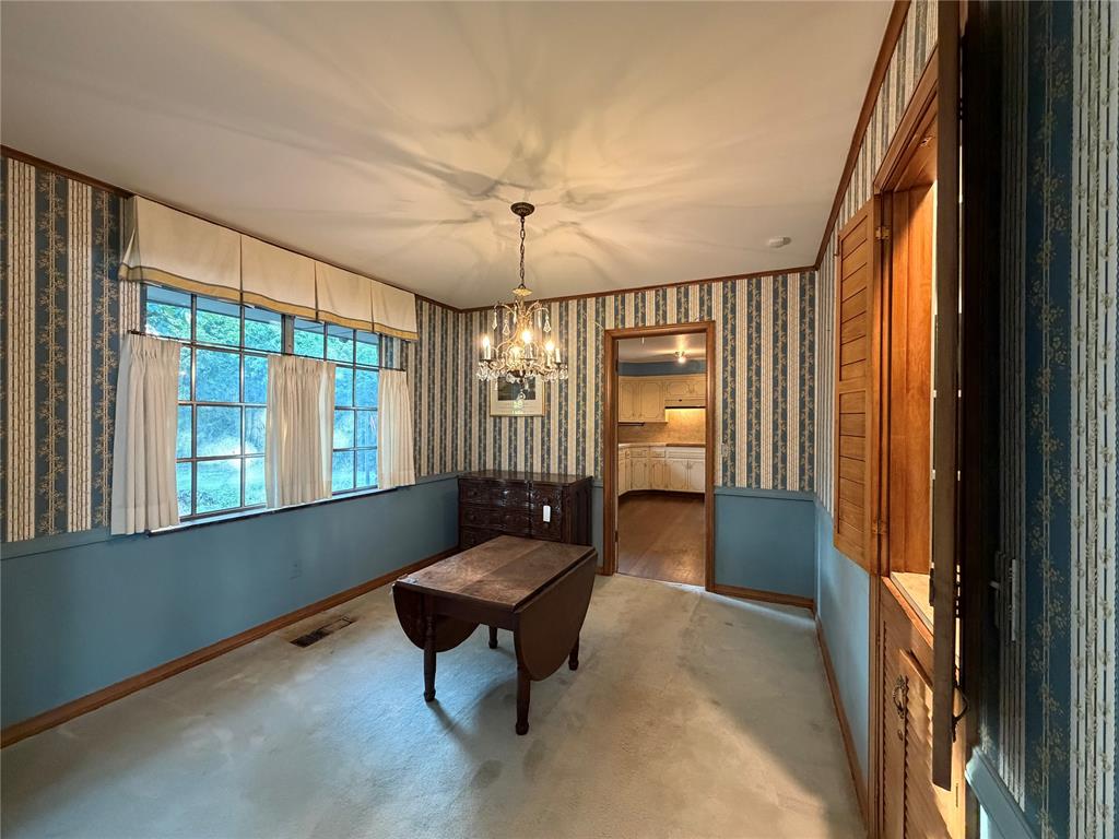 6201 N Barnes Avenue Property Photo 7