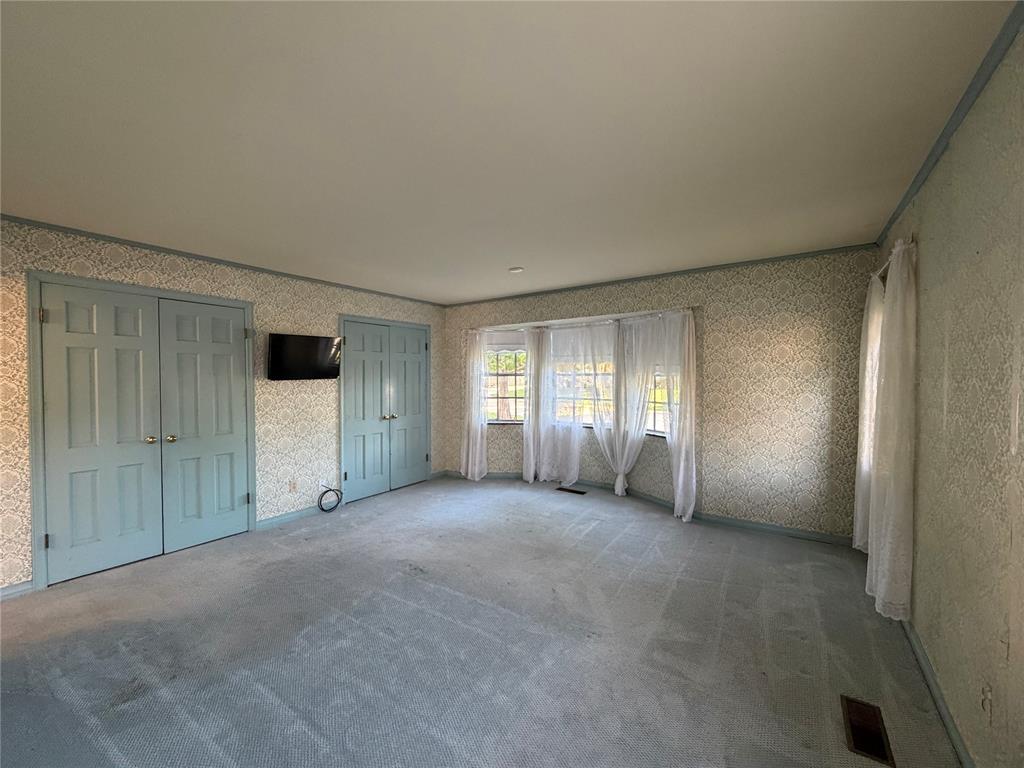 6201 N Barnes Avenue Property Photo 13