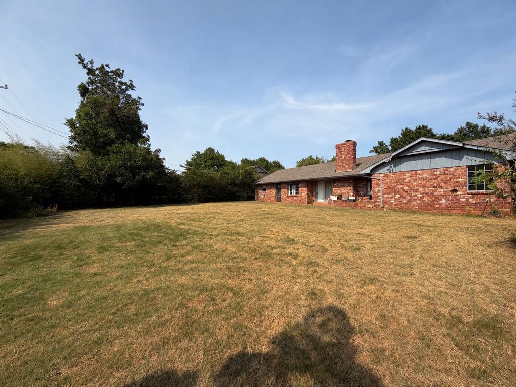 6201 N Barnes Avenue Property Photo 17