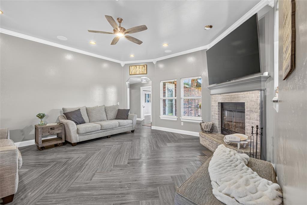 20733 E Twisted Oak Road Property Photo 14