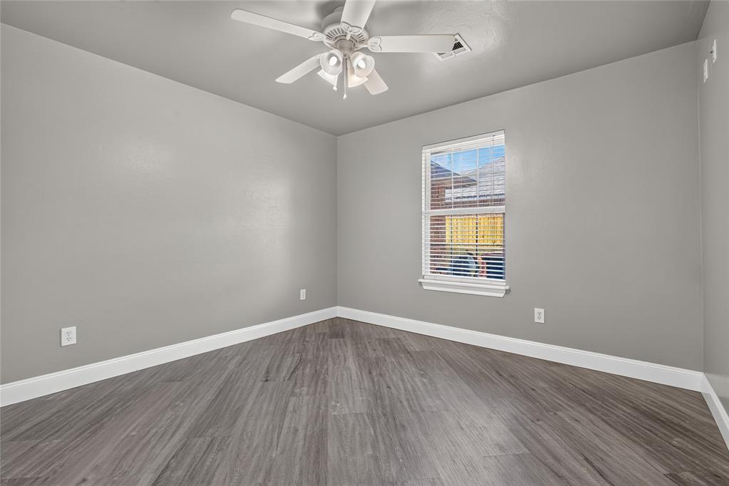 20733 E Twisted Oak Road Property Photo 25
