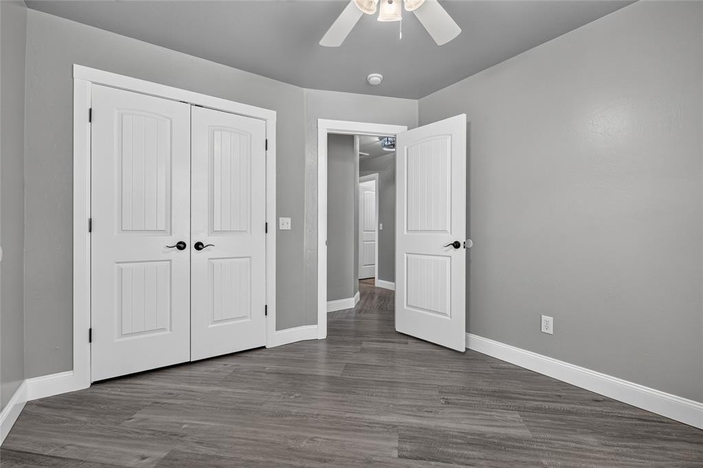 20733 E Twisted Oak Road Property Photo 28