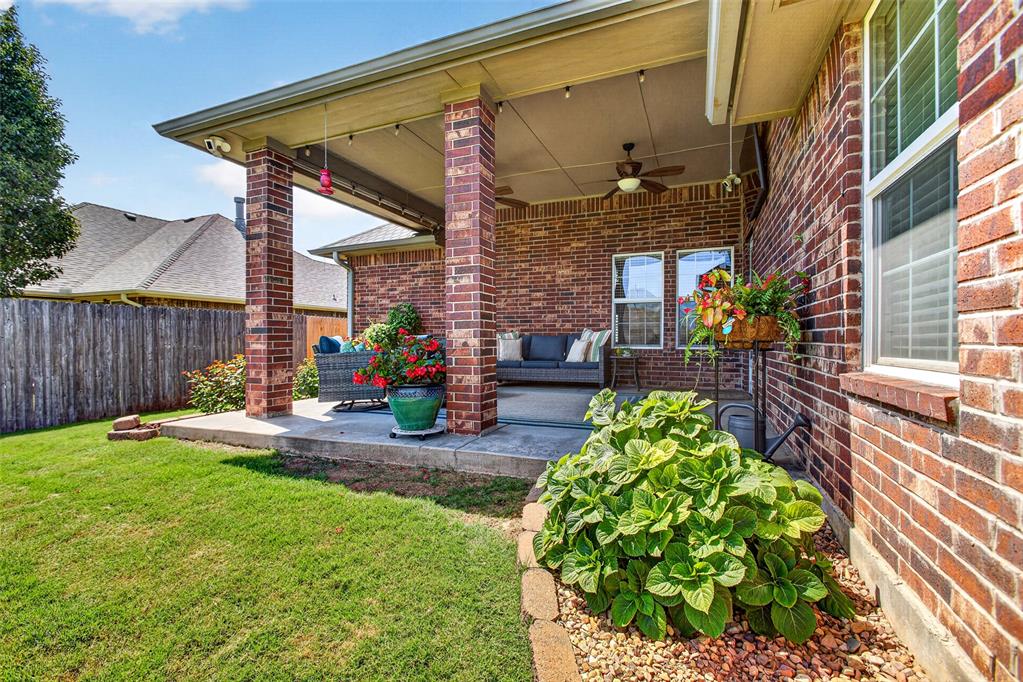 20733 E Twisted Oak Road Property Photo 39