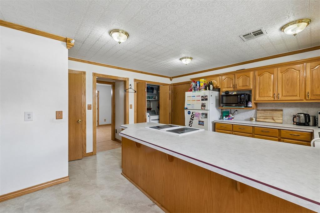1008 W Washington Circle Property Photo 11