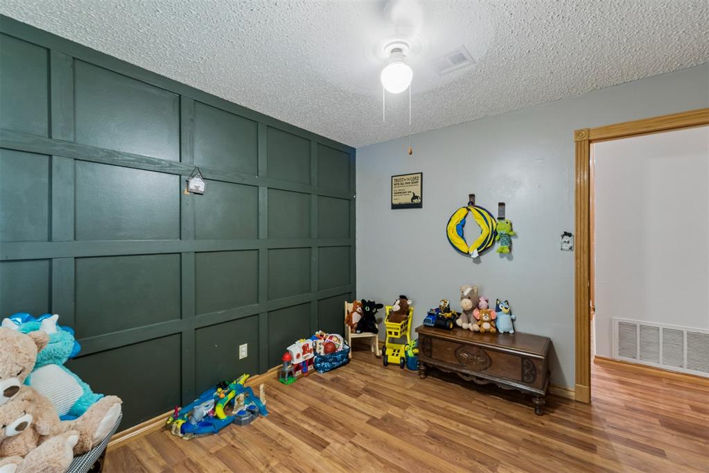 1008 W Washington Circle Property Photo 16