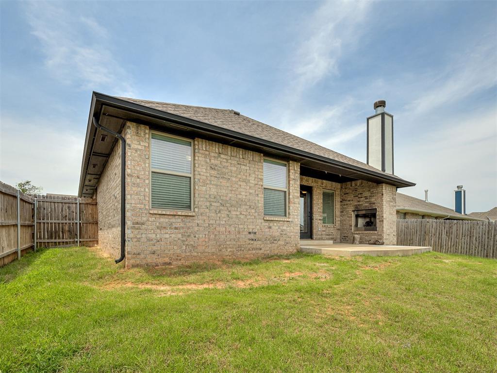 8324 Lambert Way Property Photo 29