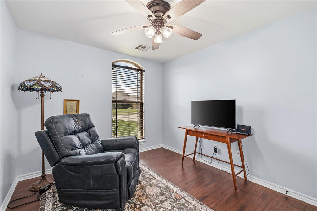 2604 Kadlan Drive Property Photo 17