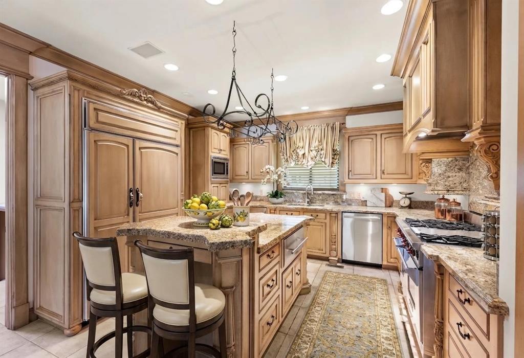 2108 Windsong Property Photo 15