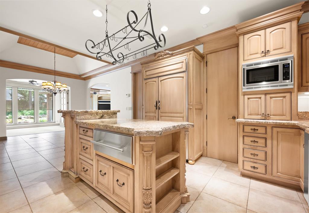2108 Windsong Property Photo 18
