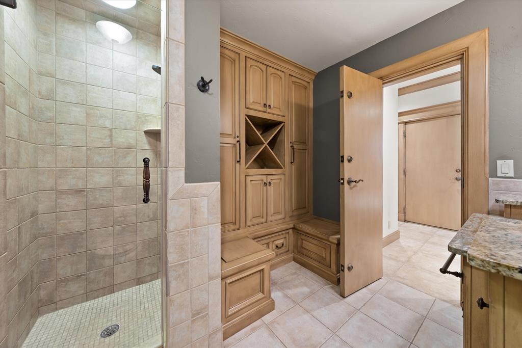 2108 Windsong Property Photo 37