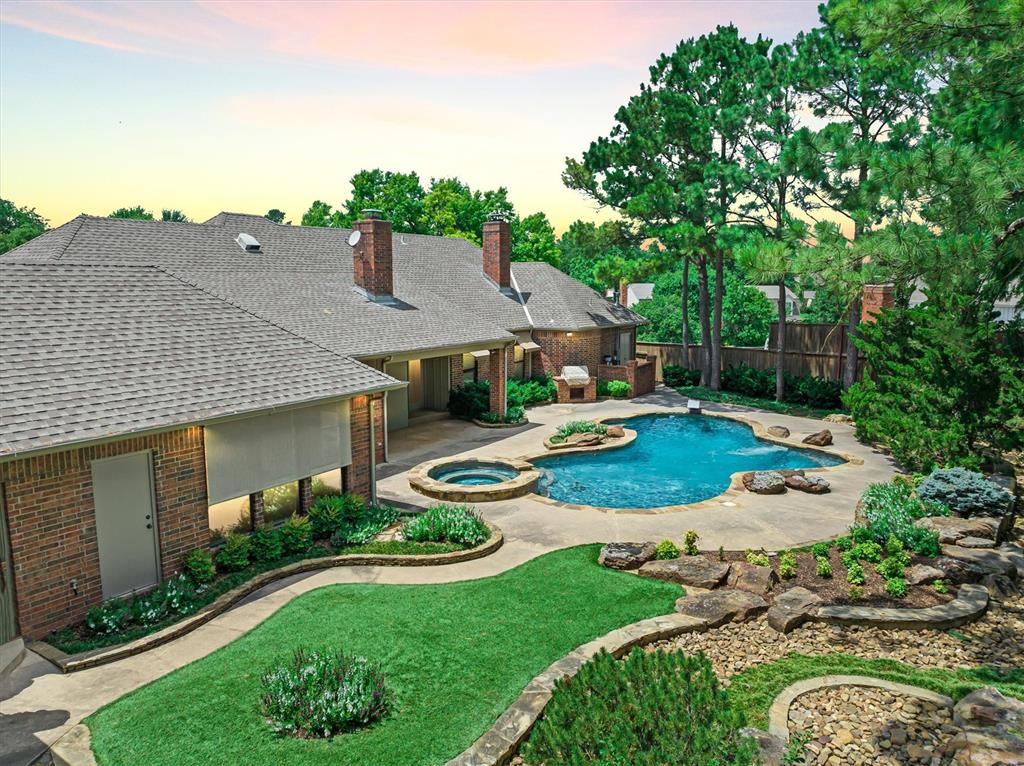 2108 Windsong Property Photo 45