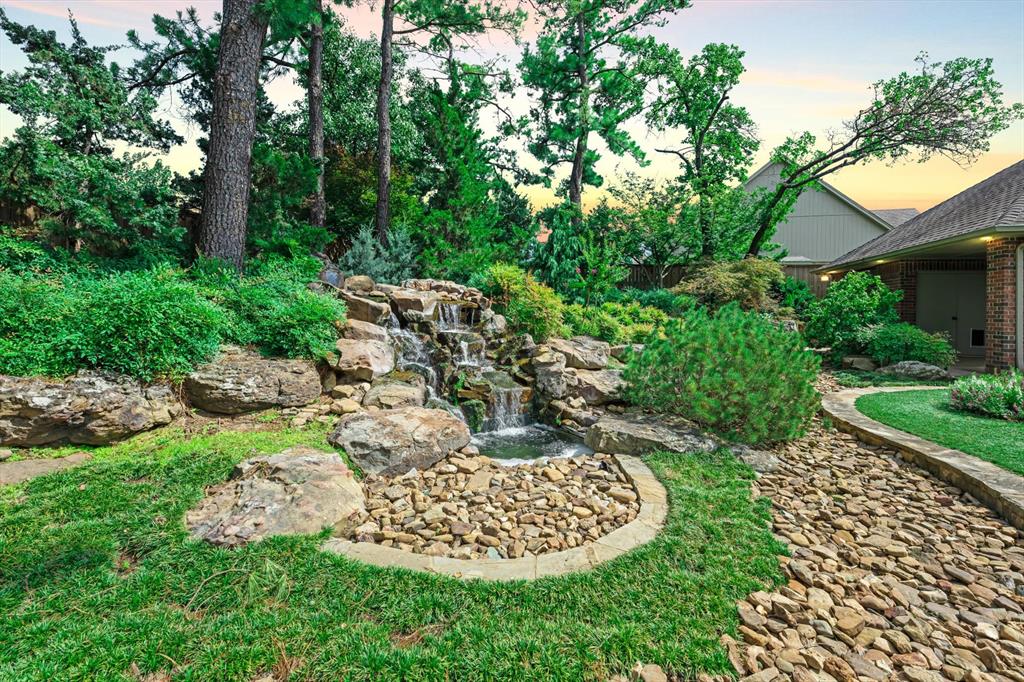 2108 Windsong Property Photo 46